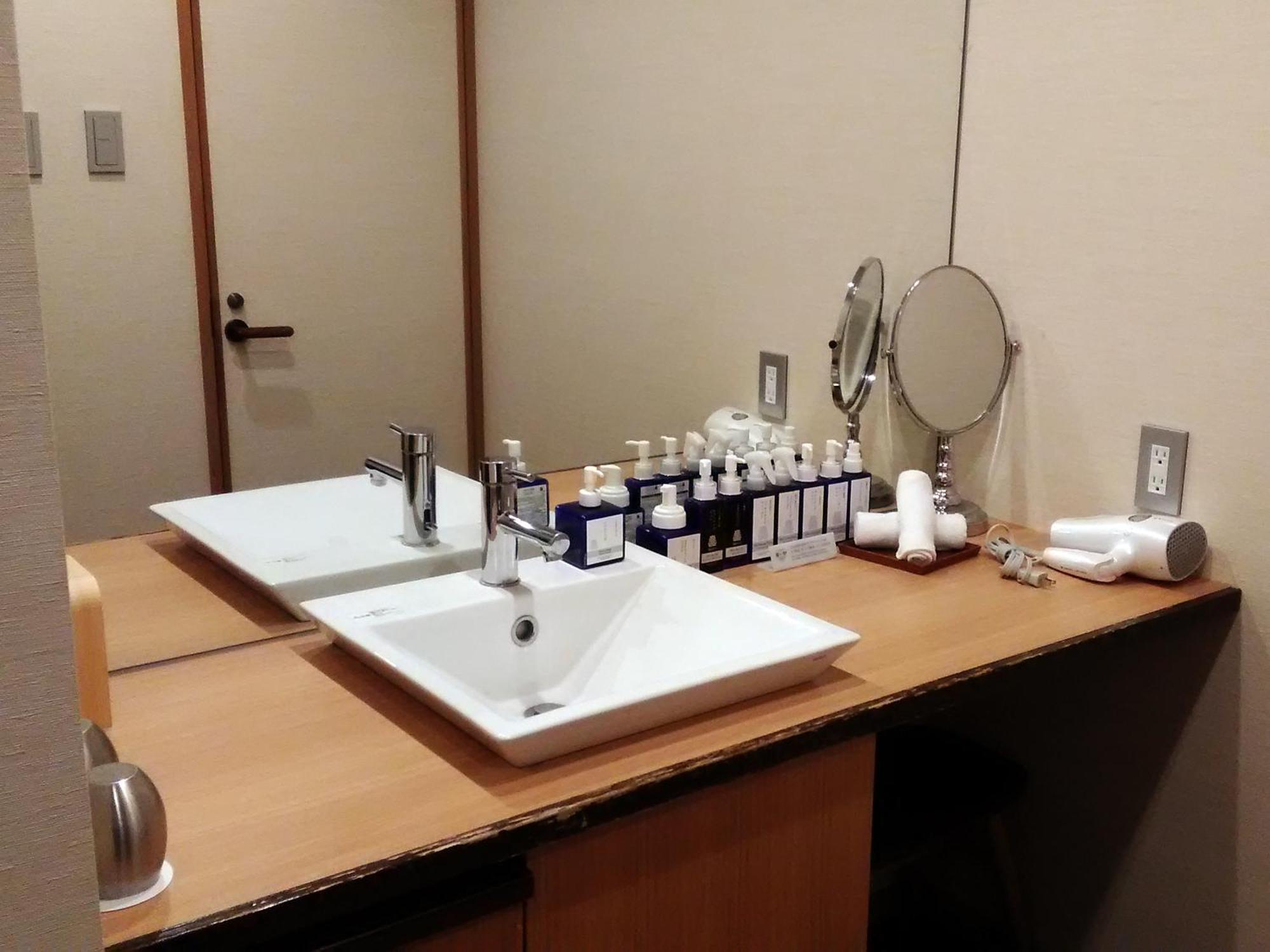 Niseko Konbu Onsen Tsuruga Moku-No-Sho Hotel Ruang foto