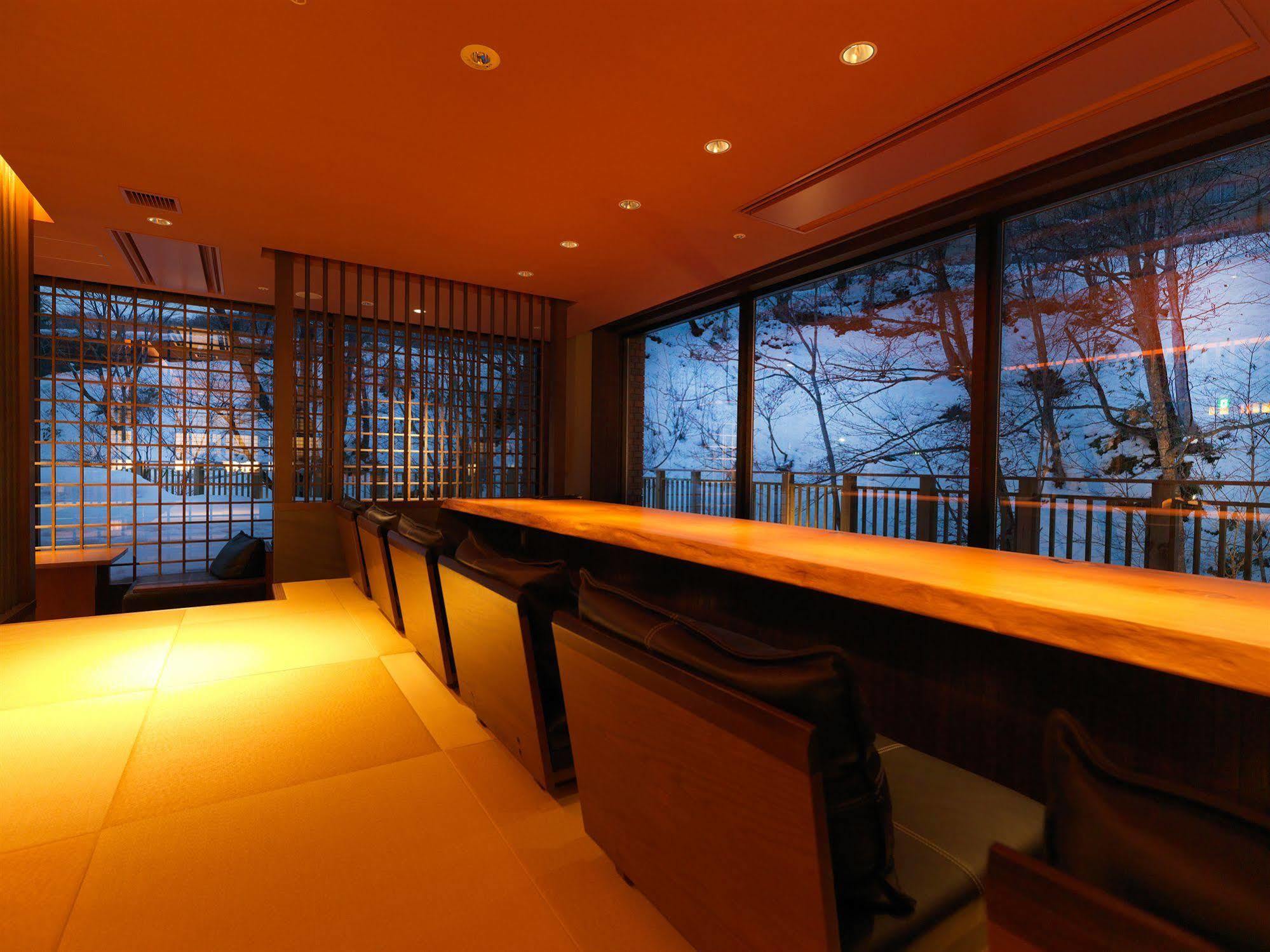 Niseko Konbu Onsen Tsuruga Moku-No-Sho Hotel Bagian luar foto