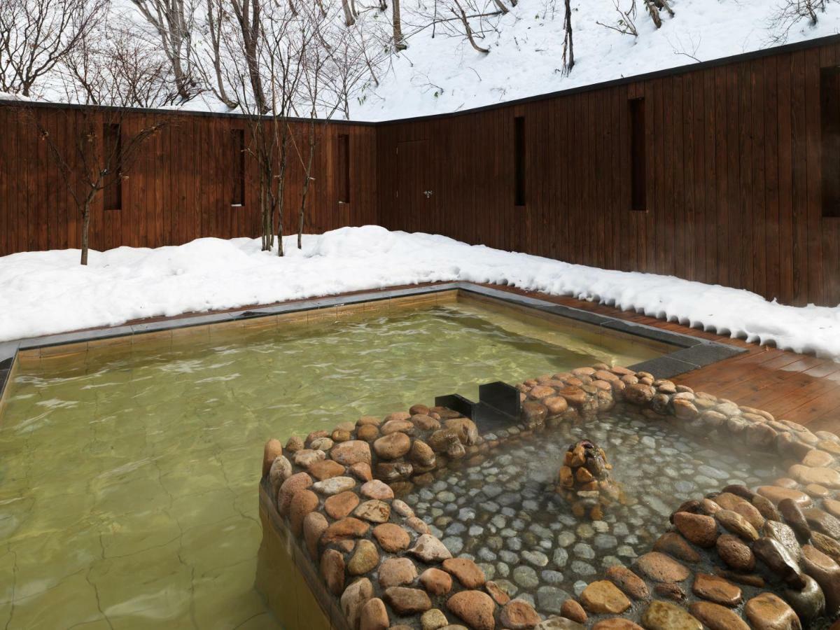Niseko Konbu Onsen Tsuruga Moku-No-Sho Hotel Bagian luar foto