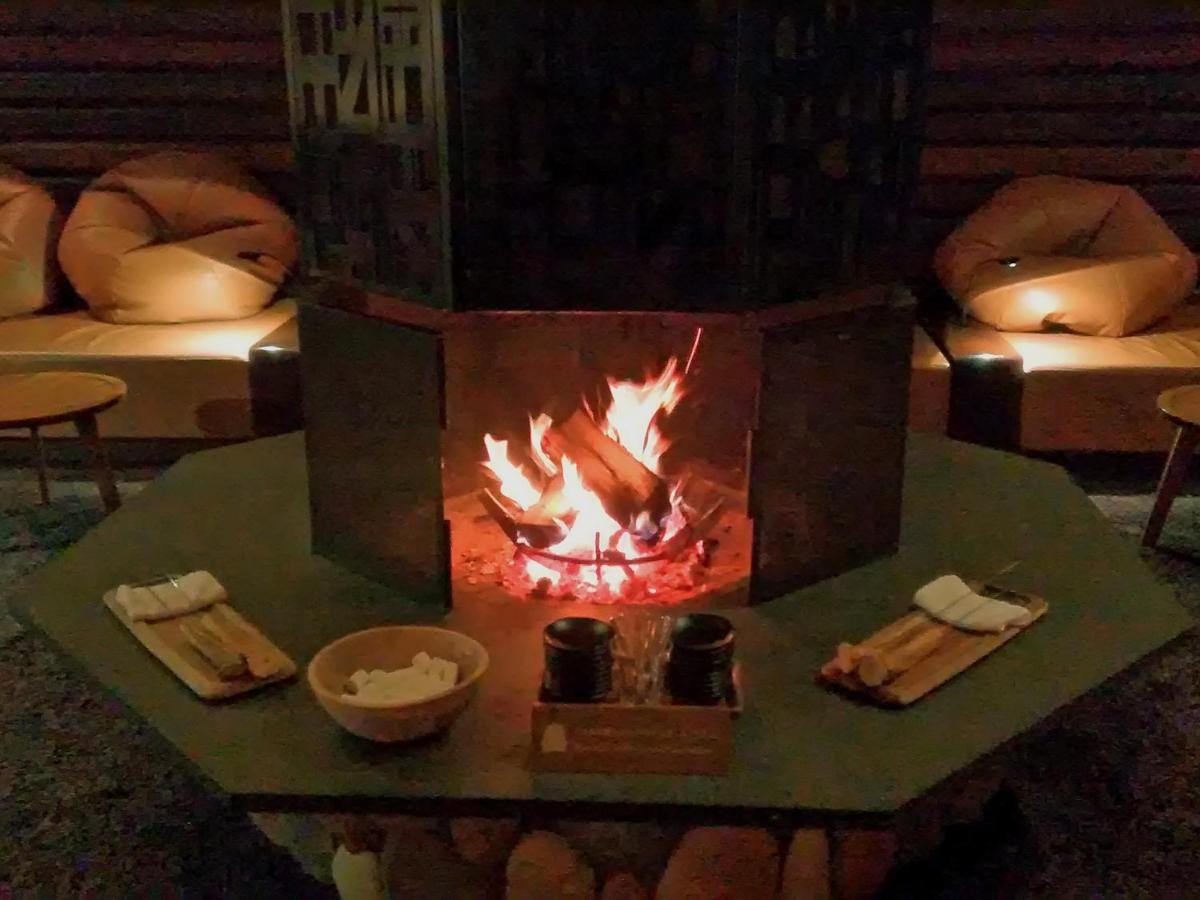 Niseko Konbu Onsen Tsuruga Moku-No-Sho Hotel Bagian luar foto
